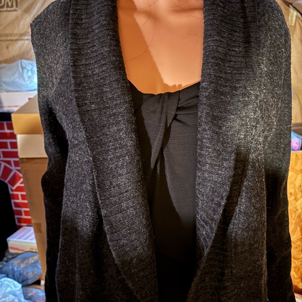 Women’s Forever 21 Dark Grey Cardigan Sweater Size S